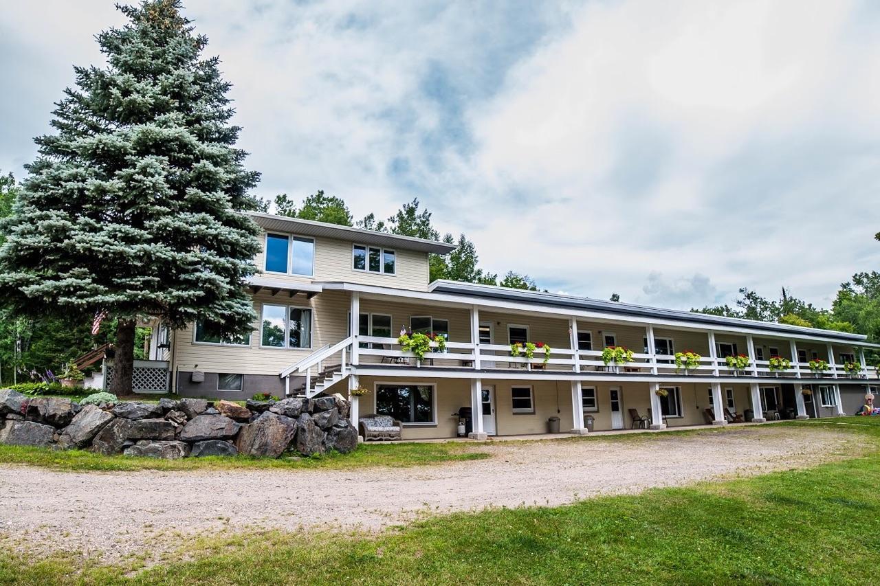 Maple Ridge Resort Michigamme Екстер'єр фото